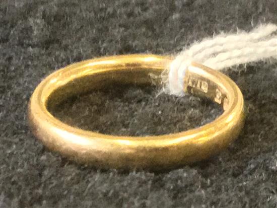 22ct gold wedding ring